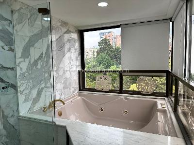 Apartamento de 4 alcobas en venta en El Poblado, Medellín, 380 m² · foto 16 de 16