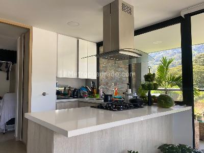 Apartamento de 3 alcobas en venta en Envigado, Envigado, 166 m² · foto 5 de 20