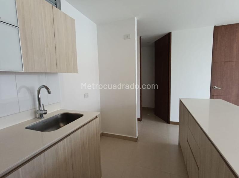 Estudio 1 Alcoba con Estilo y Amenidades en El Poblado - 6