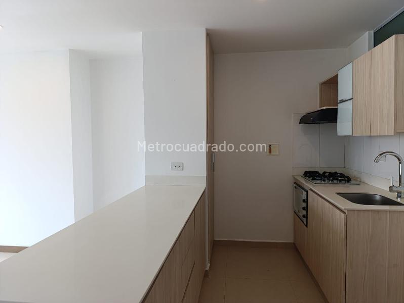 Estudio 1 Alcoba con Estilo y Amenidades en El Poblado - 8