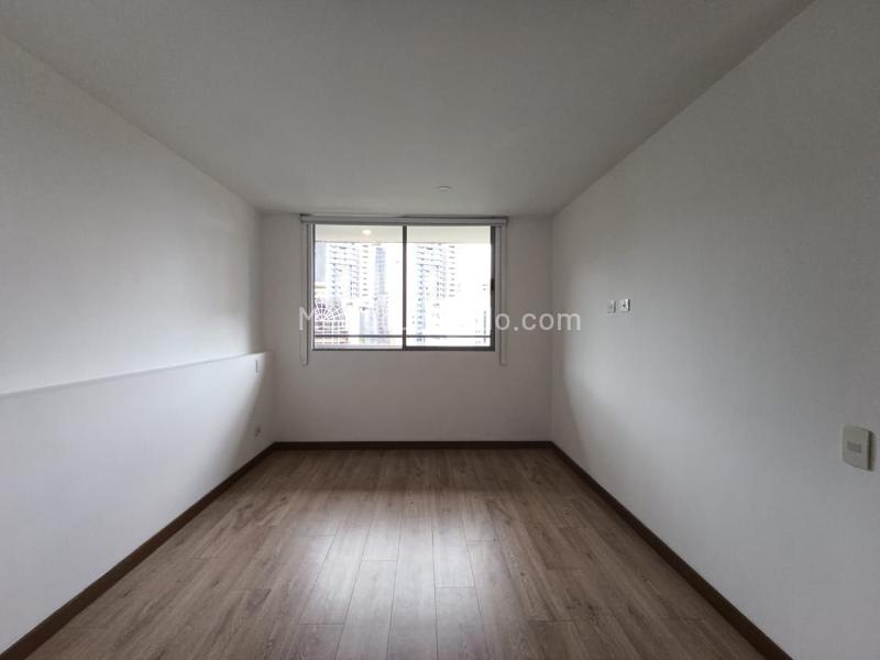 Estudio 1 Alcoba con Estilo y Amenidades en El Poblado - 9