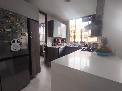 Apartamento de 3 alcobas en venta en El Poblado, Medellín, 149 m² · foto 6 de 15