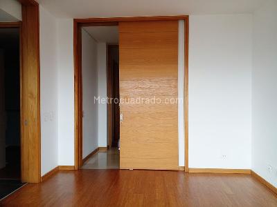 Apartamento en venta en El Poblado, Medellín · foto 11 de 20