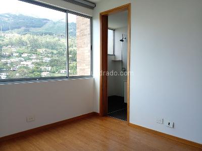 Apartamento en venta en El Poblado, Medellín · foto 15 de 20