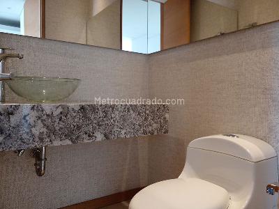 Apartamento en venta en El Poblado, Medellín · foto 17 de 20