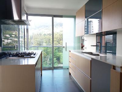 Apartamento en venta en El Poblado, Medellín · foto 7 de 20