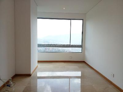 Apartamento en venta en El Poblado, Medellín · foto 8 de 20