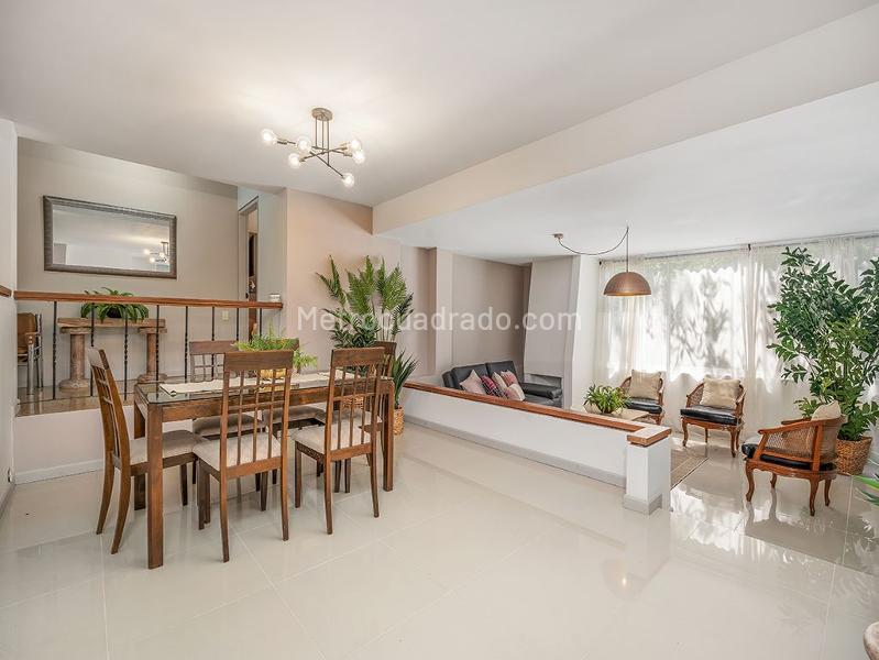 Furnished 3BR Apartment with 3 Baths in El Poblado - 3