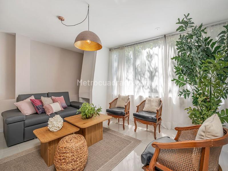 Furnished 3BR Apartment with 3 Baths in El Poblado - 4