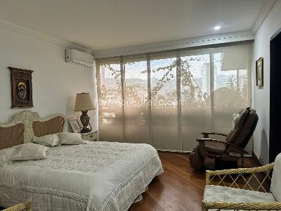 Apartamento de 4 alcobas en venta en El Poblado, Medellín, 452 m² · foto 13 de 18