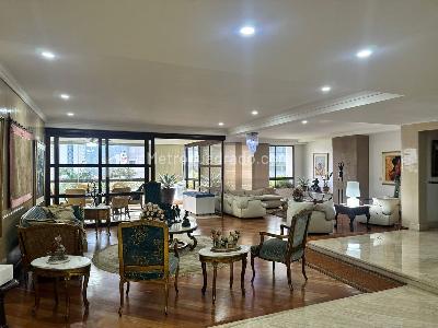 Apartamento de 4 alcobas en venta en El Poblado, Medellín, 452 m² · foto 6 de 18