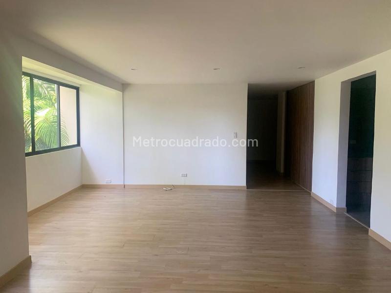3BR Apartment in EL POBLADO (140 m²)