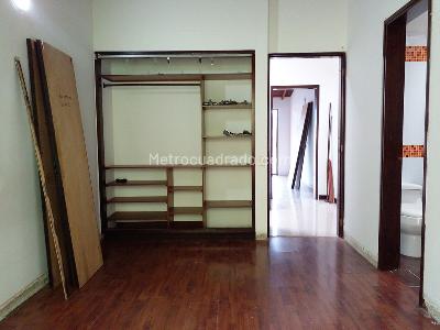 Casa de 5 alcobas en venta en Envigado, Envigado, 237 m² · foto 10 de 19