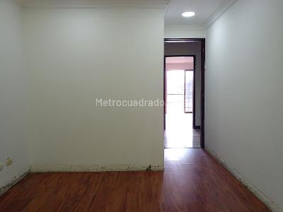 Casa de 5 alcobas en venta en Envigado, Envigado, 237 m² · foto 13 de 19