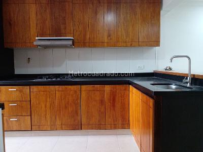 Casa de 5 alcobas en venta en Envigado, Envigado, 237 m² · foto 7 de 19