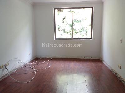 Casa de 5 alcobas en venta en Envigado, Envigado, 237 m² · foto 9 de 19