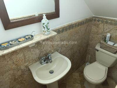 Casa de 3 alcobas en venta en El Poblado, Medellín, 249 m² · foto 18 de 20