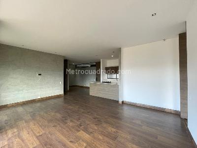 Apartamento de 2 alcobas en arriendo en San Lucas, Medellín, 130 m² · foto 1 de 11