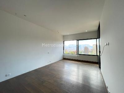 Apartamento de 2 alcobas en arriendo en San Lucas, Medellín, 130 m² · foto 5 de 11