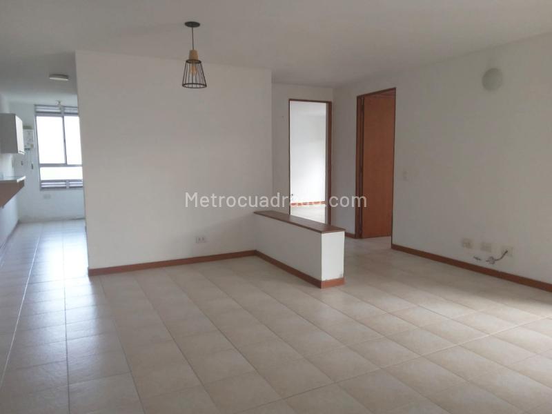 Elegant 2BR Apartment with Pool in El Poblado - 2