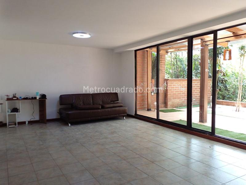 Casa – Envigado, Valle de Aburrá - Vista 2
