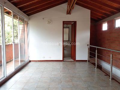 Casa de 3 alcobas en venta en Envigado, Envigado, 280 m² · foto 11 de 20