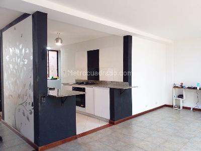 Casa de 3 alcobas en venta en Envigado, Envigado, 280 m² · foto 4 de 20