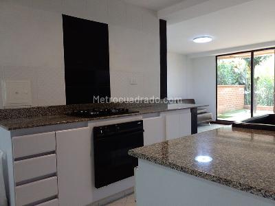 Casa de 3 alcobas en venta en Envigado, Envigado, 280 m² · foto 7 de 20