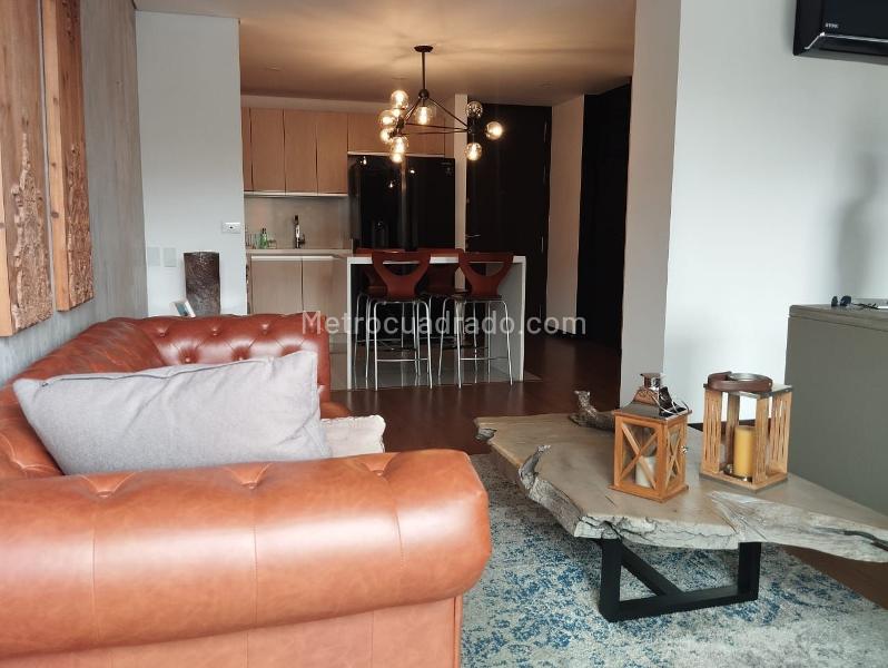 Apartamento Tipo Estudio de 1 Alcoba con Balcón y Parqueadero en El Poblado - 5