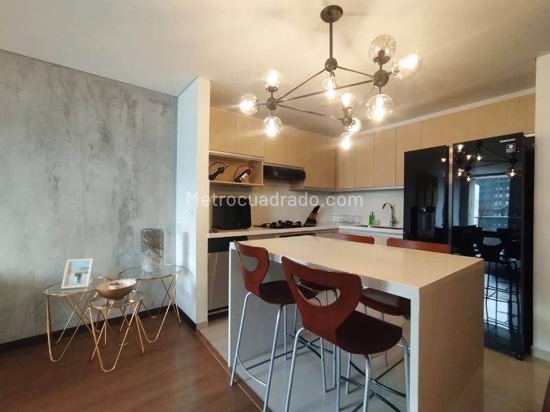 Apartamento Tipo Estudio de 1 Alcoba con Balcón y Parqueadero en El Poblado - 7