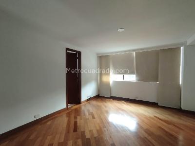 Apartamento de 3 alcobas en arriendo en Las Lomas, Medellín, 134 m² · foto 9 de 15