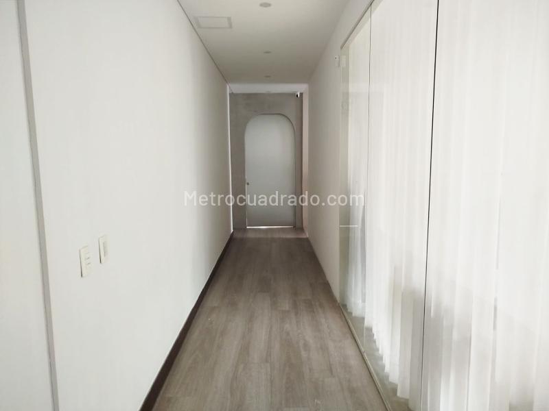 Oficina en Arriendo, EL POBLADO, Medellín - Vista 4