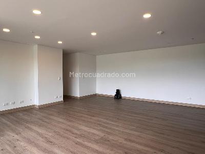 Apartamento de 3 alcobas en venta en Rionegro, Rionegro, 173 m² · foto 3 de 16