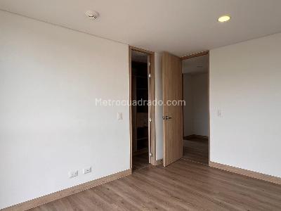 Apartamento de 3 alcobas en venta en Rionegro, Rionegro, 173 m² · foto 9 de 16