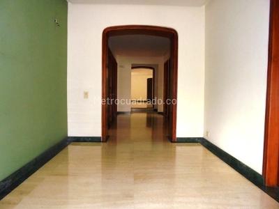 Apartamento de 4 alcobas en venta en El Poblado, Medellín, 452 m² · foto 12 de 20