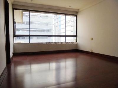 Apartamento de 4 alcobas en venta en El Poblado, Medellín, 452 m² · foto 16 de 20