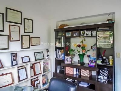 Apartamento de 4 alcobas en venta en El Poblado, Medellín, 247 m² · foto 9 de 20