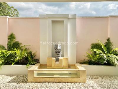 Casa de 5 alcobas en venta en El Poblado, Medellín, 385 m² · foto 14 de 17