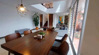 Apartamento de 3 alcobas en venta en El Poblado, Medellín, 200 m² · foto 5 de 20