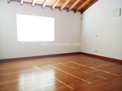 Casa de 4 alcobas en venta en El Poblado, Medellín, 400 m² · foto 10 de 20