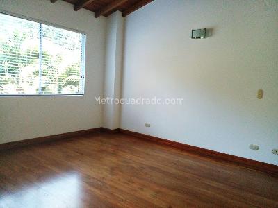 Casa de 4 alcobas en venta en El Poblado, Medellín, 400 m² · foto 14 de 20