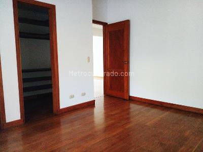 Casa de 4 alcobas en venta en El Poblado, Medellín, 400 m² · foto 18 de 20