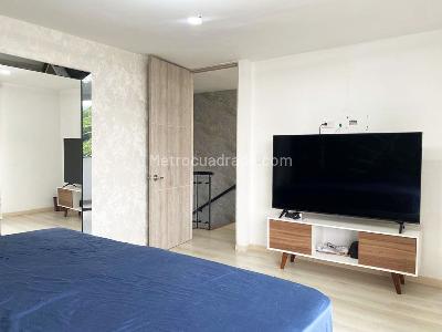 Apartamento de 3 alcobas en venta en Castropol, Medellín, 168 m² · foto 12 de 20