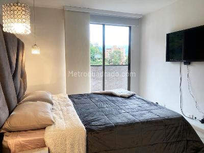 Apartamento de 3 alcobas en venta en Castropol, Medellín, 168 m² · foto 16 de 20