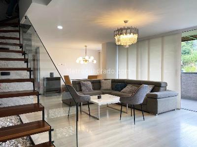 Apartamento de 3 alcobas en venta en Castropol, Medellín, 168 m² · foto 5 de 20