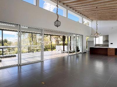 Casa de 3 alcobas en venta en Rionegro, Rionegro, 430 m² · foto 2 de 19