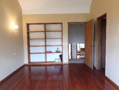 Casa de 3 alcobas en venta en El Poblado, Medellín, 220 m² · foto 12 de 20