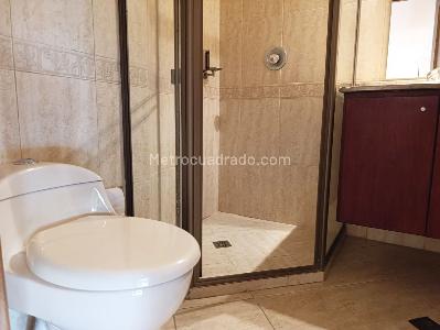 Casa de 3 alcobas en venta en El Poblado, Medellín, 220 m² · foto 19 de 20