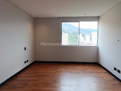 Apartamento en venta en El Poblado, Medellín · foto 13 de 20