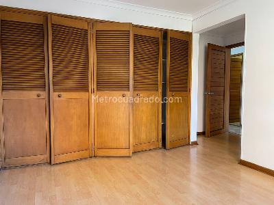 Apartamento de 3 alcobas en venta en Los Balsos, Medellín, 200 m² · foto 15 de 20